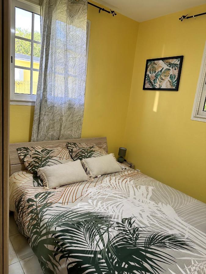 Residence Lacolombe Petit-Canal Esterno foto